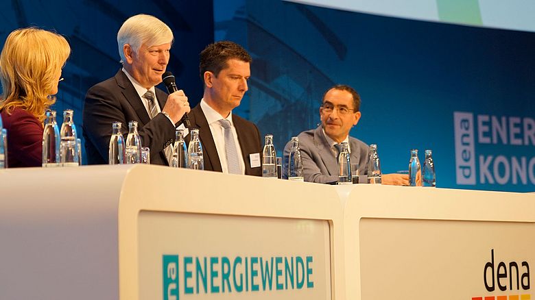 Eröffnungsplenum des dena Energiewende-Kongresses 2018. 